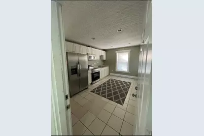 2 Shawmut Ave #2, Marlborough, MA 01752 - Photo 1