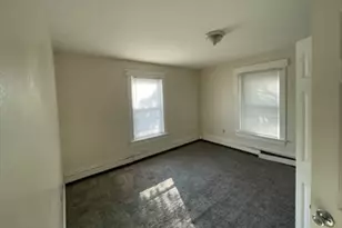 2 Shawmut Ave, Marlborough, MA 01752 - Photo 2