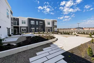60 Cross St E, Somerville, MA 02145 - Photo 14