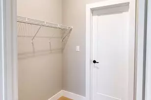 60 Cross St E, Somerville, MA 02145 - Photo 6