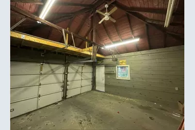 435 Stetson St, Fall River, MA 02720 - Photo 26