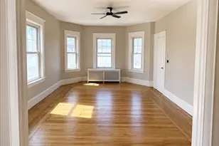 435 Stetson St, Fall River, MA 02720 - Photo 16