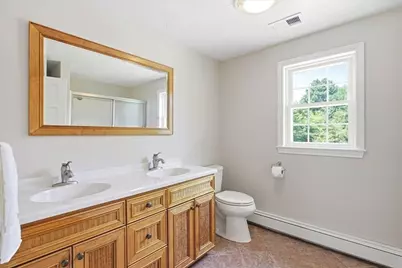196 Hudson St, Halifax, MA 02338 - Photo 24