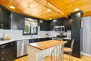 196 Hudson St, Halifax, MA 02338 - Photo 8
