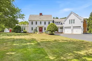 196 Hudson St, Halifax, MA 02338 - Photo 2