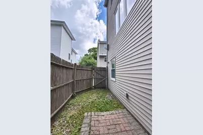 174 Adams St #6, Newton, MA 02458 - Photo 34