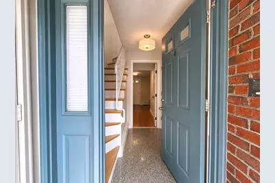 174 Adams St #6, Newton, MA 02458 - Photo 1