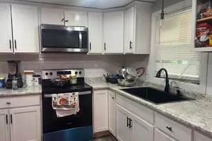 119 Massreco St, Springfield, MA 01109 - Photo 6