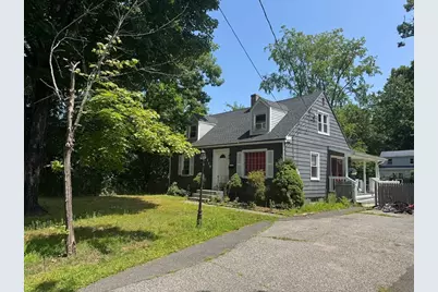 119 Massreco St, Springfield, MA 01109 - Photo 1