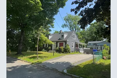 119 Massreco St, Springfield, MA 01109 - Photo 4