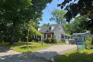 119 Massreco St, Springfield, MA 01109 - Photo 4