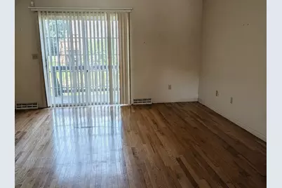 60 Waters Edge Dr #60, Ludlow, MA 01056 - Photo 6