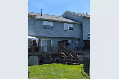 60 Waters Edge Dr #60, Ludlow, MA 01056 - Photo 2