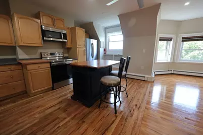 318 Tappan St. #3, Brookline, MA 02445 - Photo 6