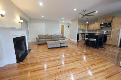 318 Tappan St. #3, Brookline, MA 02445 - Photo 4