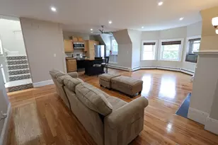 318 Tappan St, Brookline, MA 02445 - Photo 2