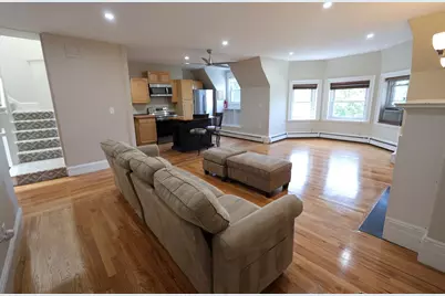 318 Tappan St. #3, Brookline, MA 02445 - Photo 2