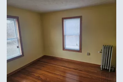 117 Bellevue Ave, Dracut, MA 01826 - Photo 24