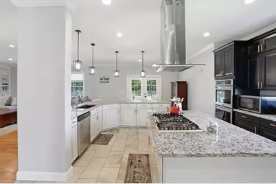 5 Kyle's Ct, Swansea, MA 02777 - Photo 4