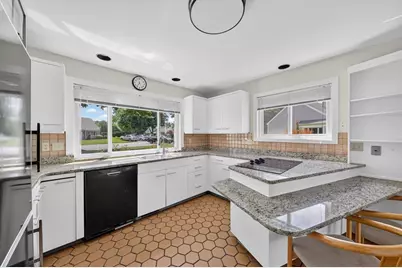13 Northfield Ln #13, Dartmouth, MA 02747 - Photo 18