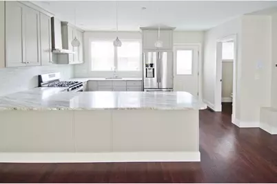 48 Saint Margaret St #48, Boston, MA 02125 - Photo 22