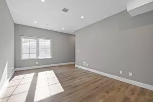 3 Burke Ln, Wellesley, MA 02481 - Photo 8