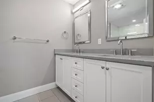 3 Burke Ln, Wellesley, MA 02481 - Photo 6