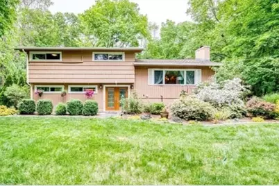 18 Winchester Dr #-, Lexington, MA 02420 - Photo 2