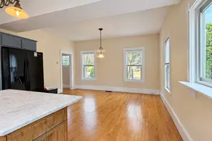 155 Oak St, Newton, MA 02464 - Photo 4