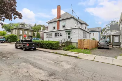 596 County St, New Bedford, MA 02740 - Photo 4