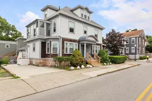 596 County St, New Bedford, MA 02740 - Photo 2
