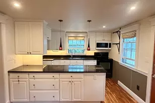 26 Pearl St, Lexington, MA 02420 - Photo 6