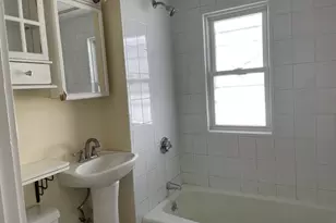 27 Elliot St, Newton, MA 02461 - Photo 6