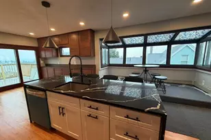 47 Prospect Ave, Winthrop, MA 02152 - Photo 4