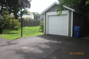 1018 Boylston St, Newton, MA 02461 - Photo 18