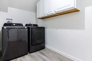 12 Eaton Ct, Wellesley, MA 02481 - Photo 16