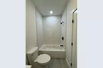 43 Withington St #4, Boston, MA 02124 - Photo 12