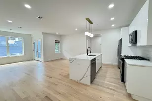 43 Withington St, Boston, MA 02124 - Photo 2