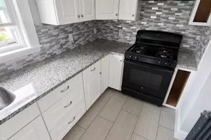 9 Pelham Ave, Methuen, MA 01844 - Photo 1