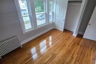 9 Pelham Ave, Methuen, MA 01844 - Photo 4
