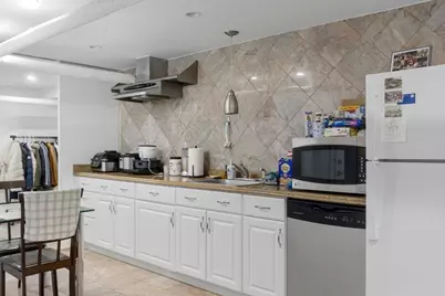 407A Broadway #1, Cambridge, MA 02138 - Photo 14
