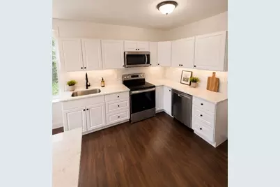 26 Maple St, Athol, MA 01331 - Photo 6