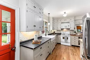 173 Center St, Bridgewater, MA 02324 - Photo 12