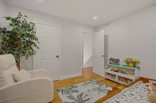 724 Woodman St, Fall River, MA 02724 - Photo 24