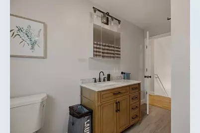 724 Woodman St, Fall River, MA 02724 - Photo 20