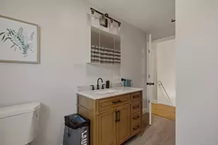 724 Woodman St, Fall River, MA 02724 - Photo 20