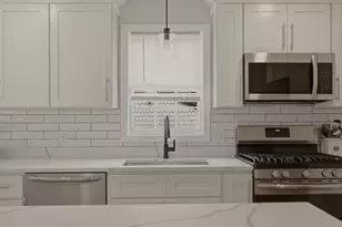 724 Woodman St, Fall River, MA 02724 - Photo 12