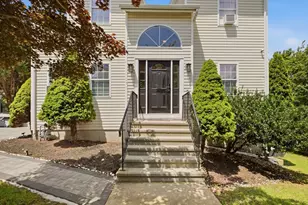 724 Woodman St, Fall River, MA 02724 - Photo 2