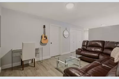 724 Woodman St, Fall River, MA 02724 - Photo 26