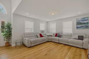 724 Woodman St, Fall River, MA 02724 - Photo 6